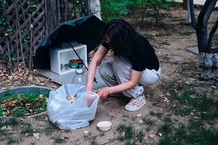 免费❗邮报：林加德西汉姆试训六周，包吃住包车+花球队数千镑